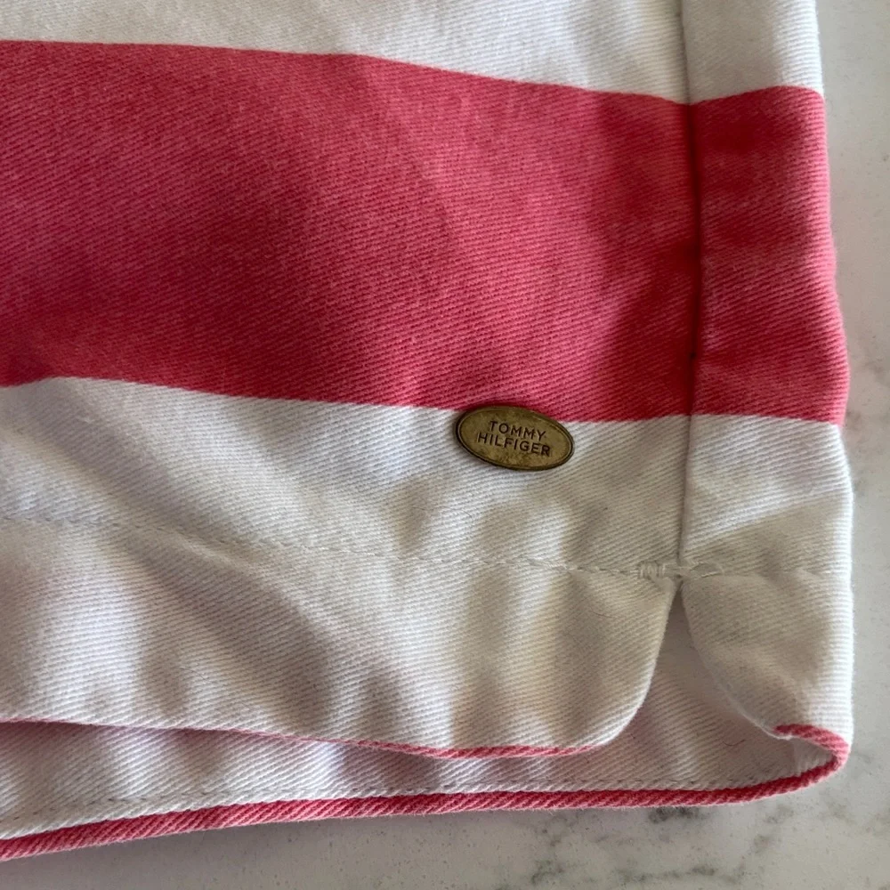 Tommy Hilfiger stylish red